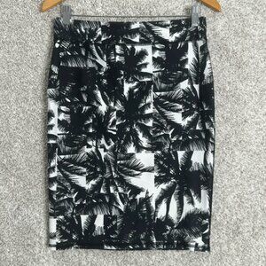 Fabletics Womens Cora‎ Pencil Skirt Sz Medium Black White Tropical Palms